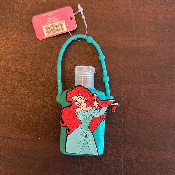 Disney Princess Mickey Minnie - Hand Sanitizer Set of 6 NWT - Travel Size - Picture 6 of 8